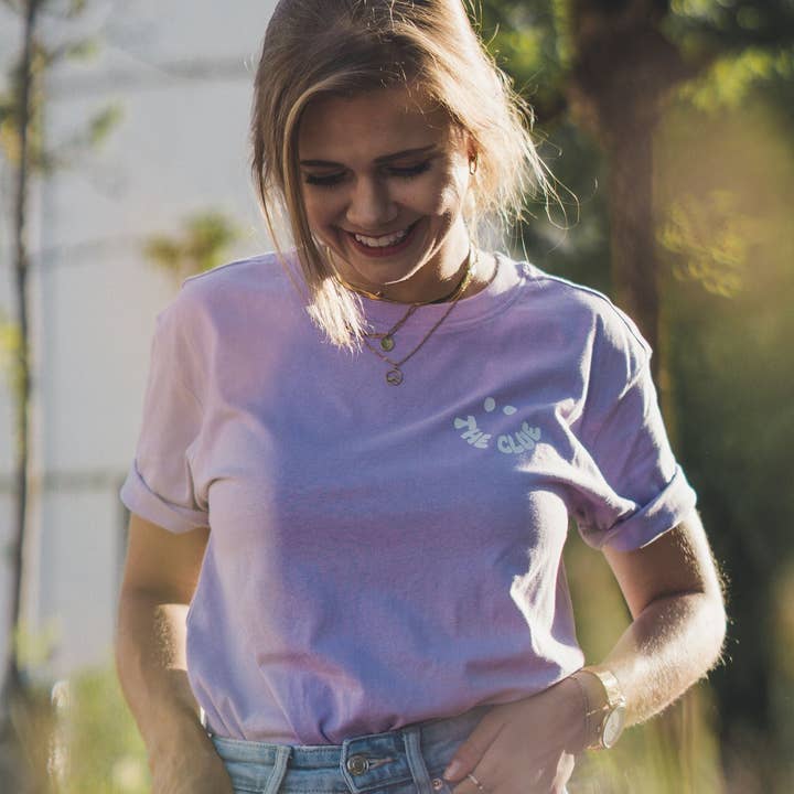 T-shirt Femme Sourire Lilas Unisexe pour la vente par The Clue Clothing