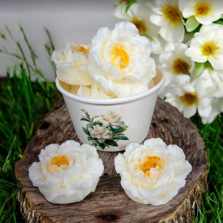 GARDÉNIAS Fondants de cire floraux réalistes | 4 fondants | 4 oz pour la vente par Eartherella Soap & Candle Co., LLC