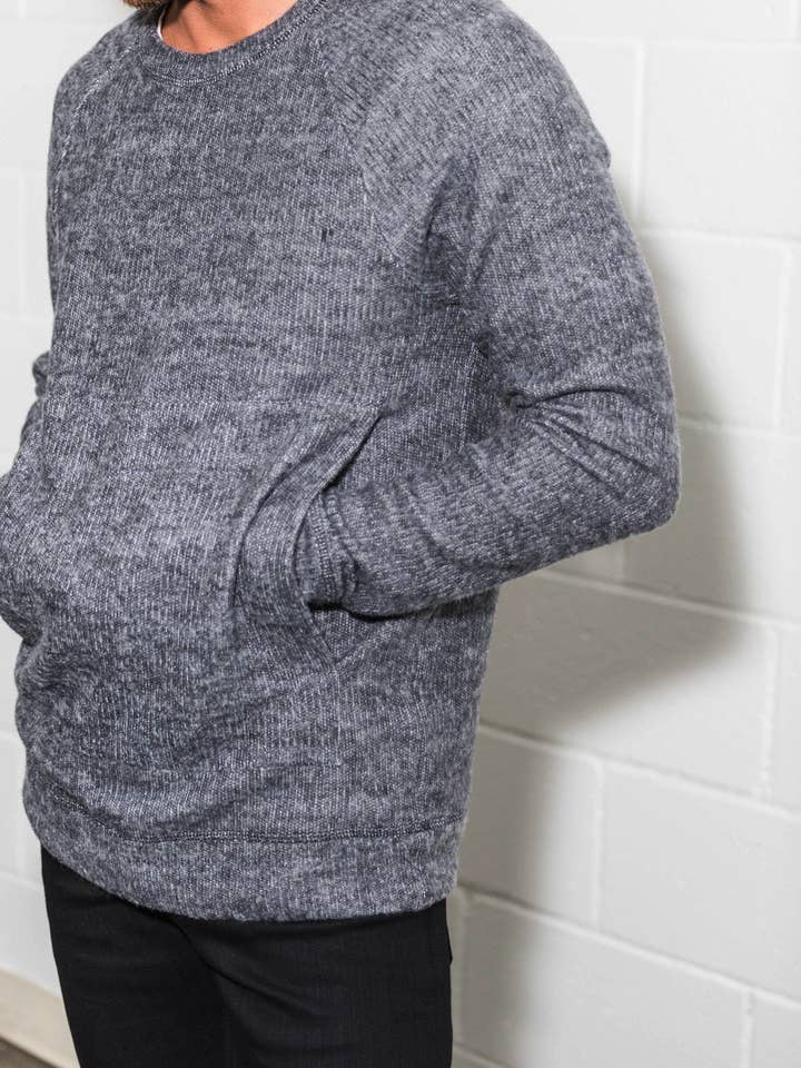 Mika Jaymes - Wholesale Sweatshirt – Men's - Men's Soft Knit Melange Kangaroo Pocket Pullover Sweater9