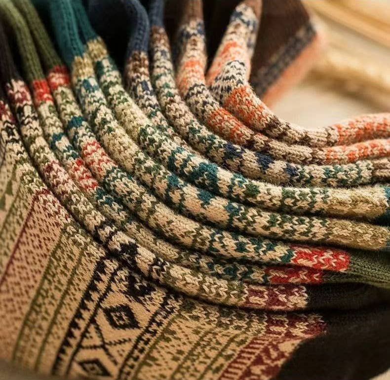 Sweetkama - Wholesale Socks - Women's - Unisex Vintage Bohemia Totem Knit Socks SKASC41792