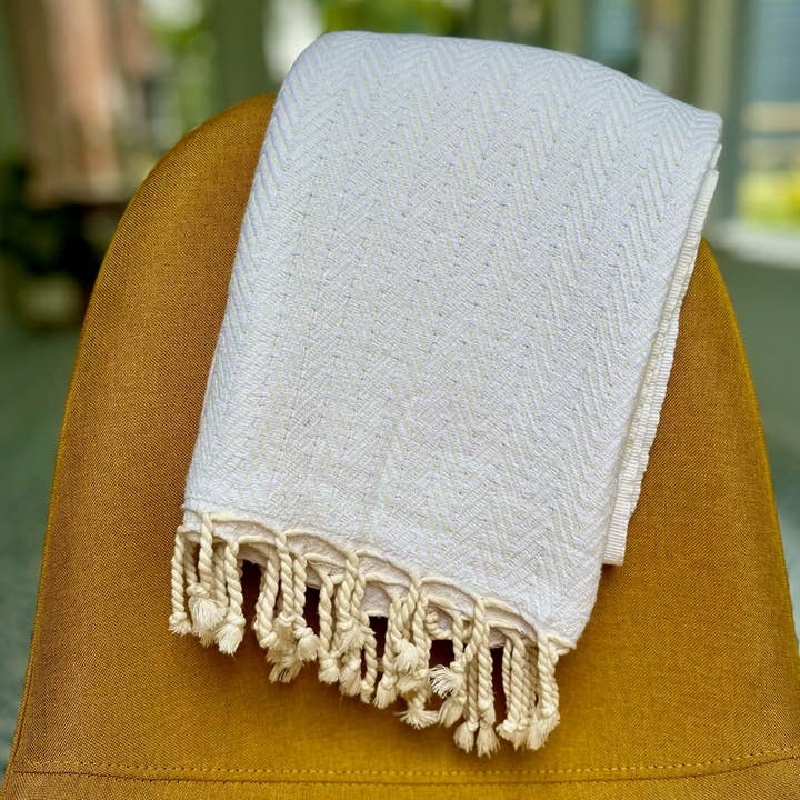 The ZickZack Wrap for wholesale by Marie Russel/Heartfelt Goods