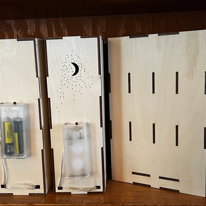 Squirrel Tacos Papercuts - Wholesale Bookend - Book Nook Lighting - Raven