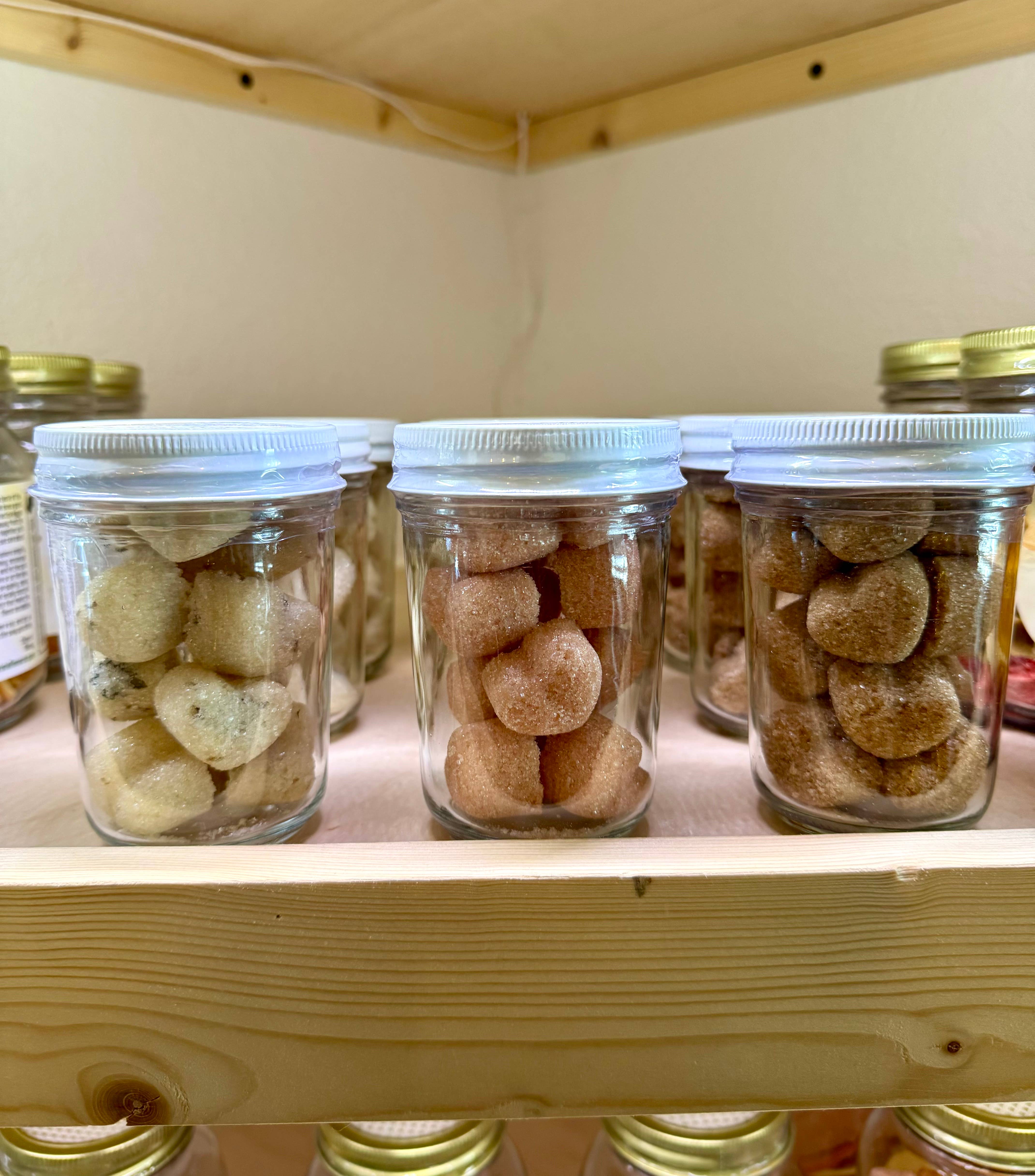 Naturista Monarch - Wholesale Sugar/Sweetener - Organic Craft Sugar Cubes2