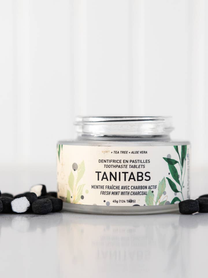Mint Charcoal Toothpaste Tablets - Reusable jar - 124 tabs for wholesale by TANIT