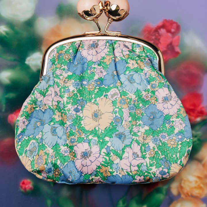 Geldbörse / Wiesengesang / Baltique for wholesale by LILI'S LOFT