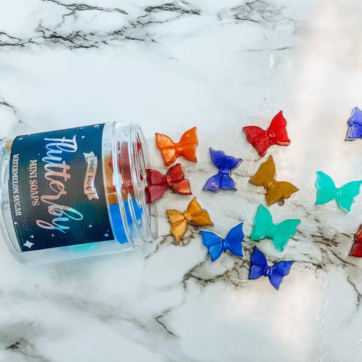 Flutterby Mini Zepen | Vlinderzeep | 40+ handwasbeurten voor wholesale door Crafted Mayhem