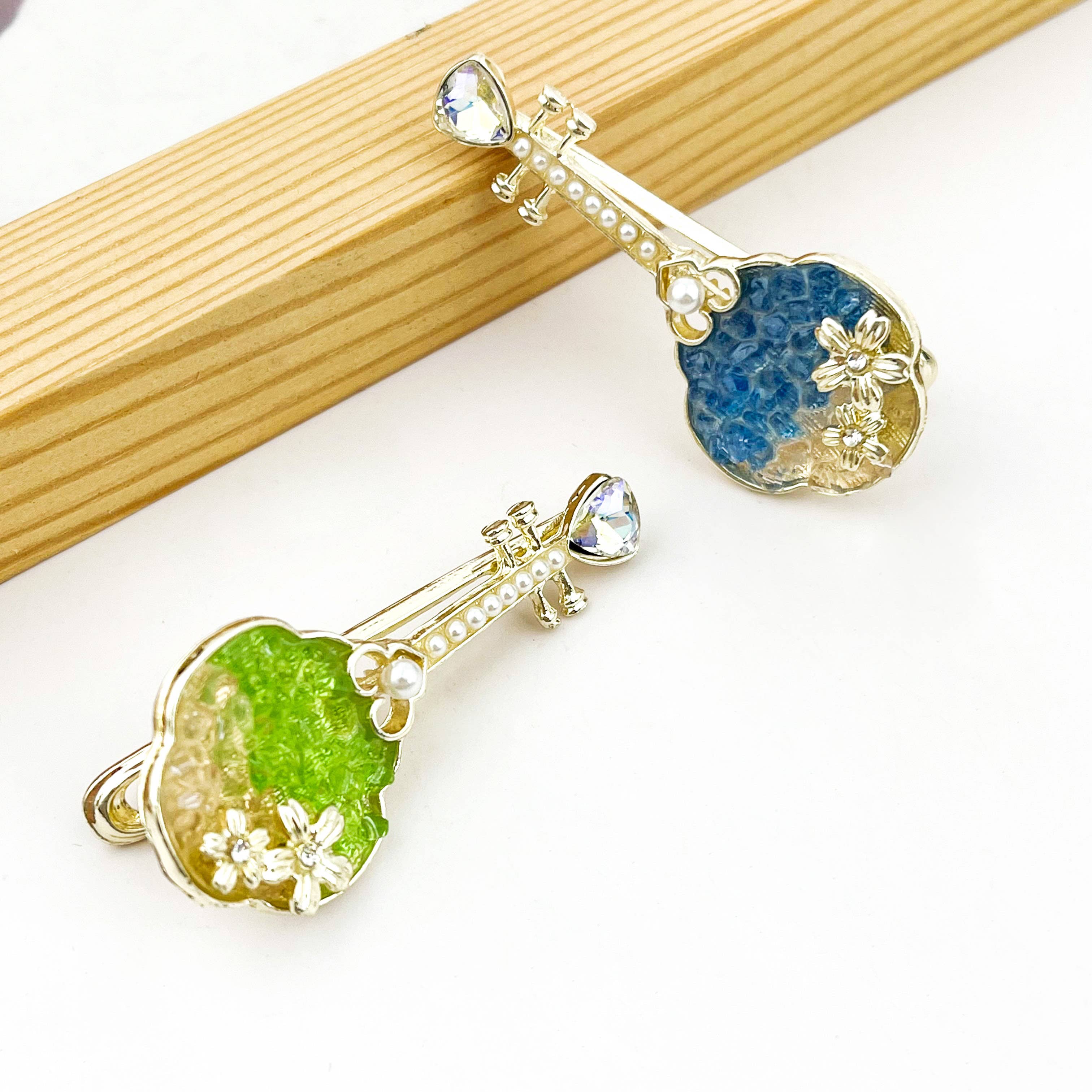 SoapElenGlen - Wholesale Hair Clip - Women's - Pipa-Inspired Hair Clip, Musical Instrument Hair Barrette4