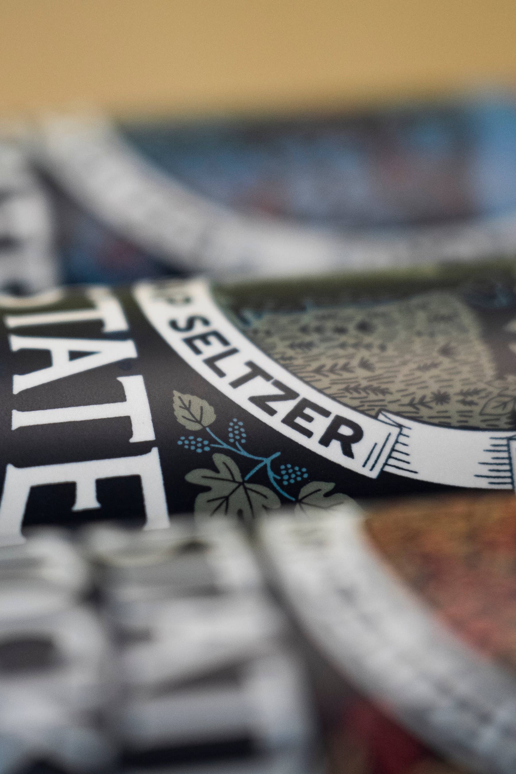 Upstate Stock Seltzers – Großhandel Sprudelwasser – APFEL- UND STACHELBEER-BIRKENSAFT-SELTERS - 12er-Pack1