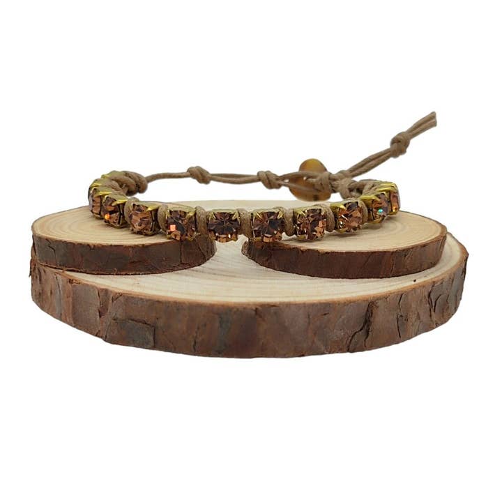 Kristallkedjearmband Stora - Lt Rökt Topas för wholesale av QUÉ MÁS JEWELS