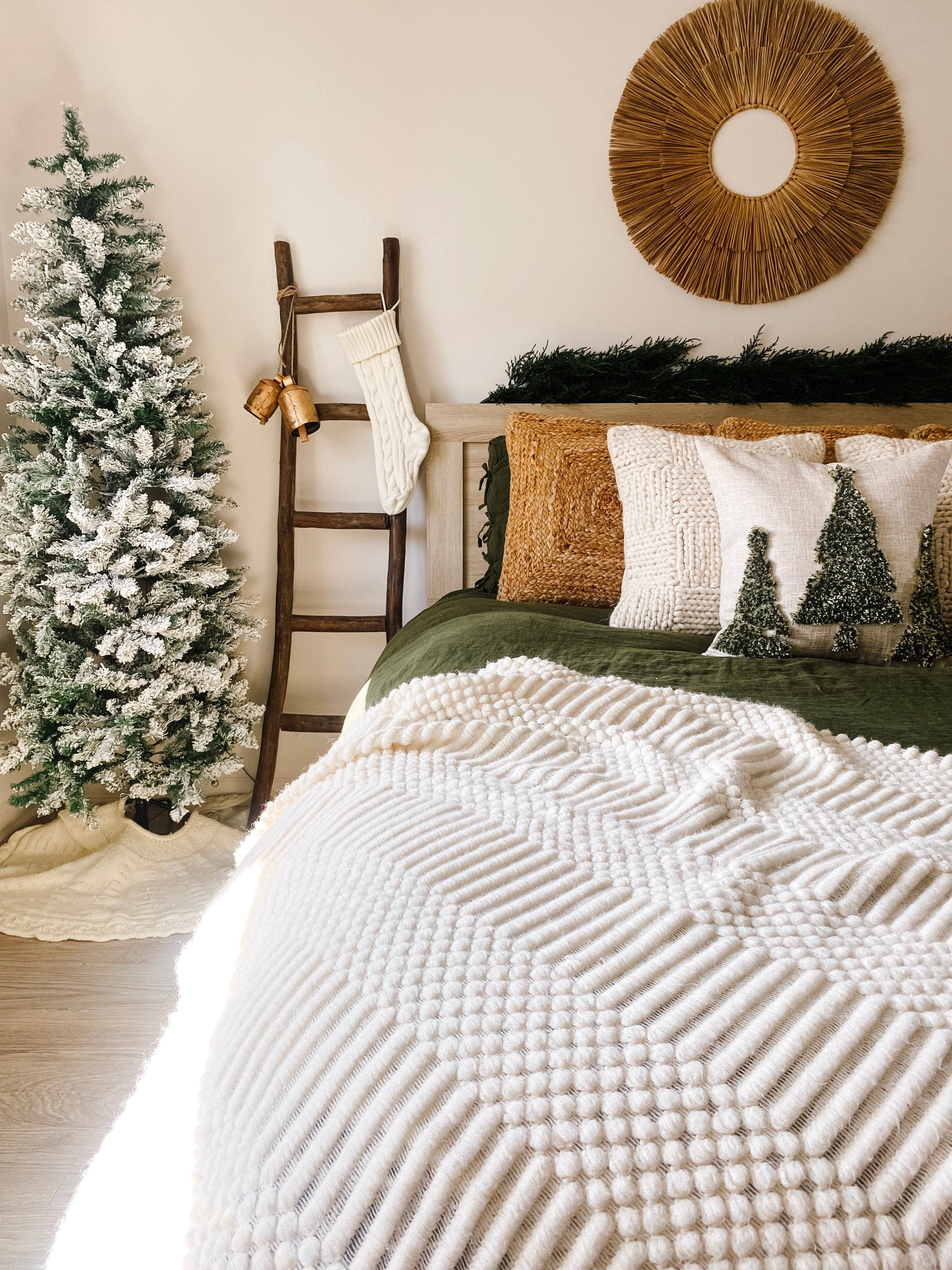 Busa Designs - Wholesale Throw Pillow Cover - Noel Pillow Cover4