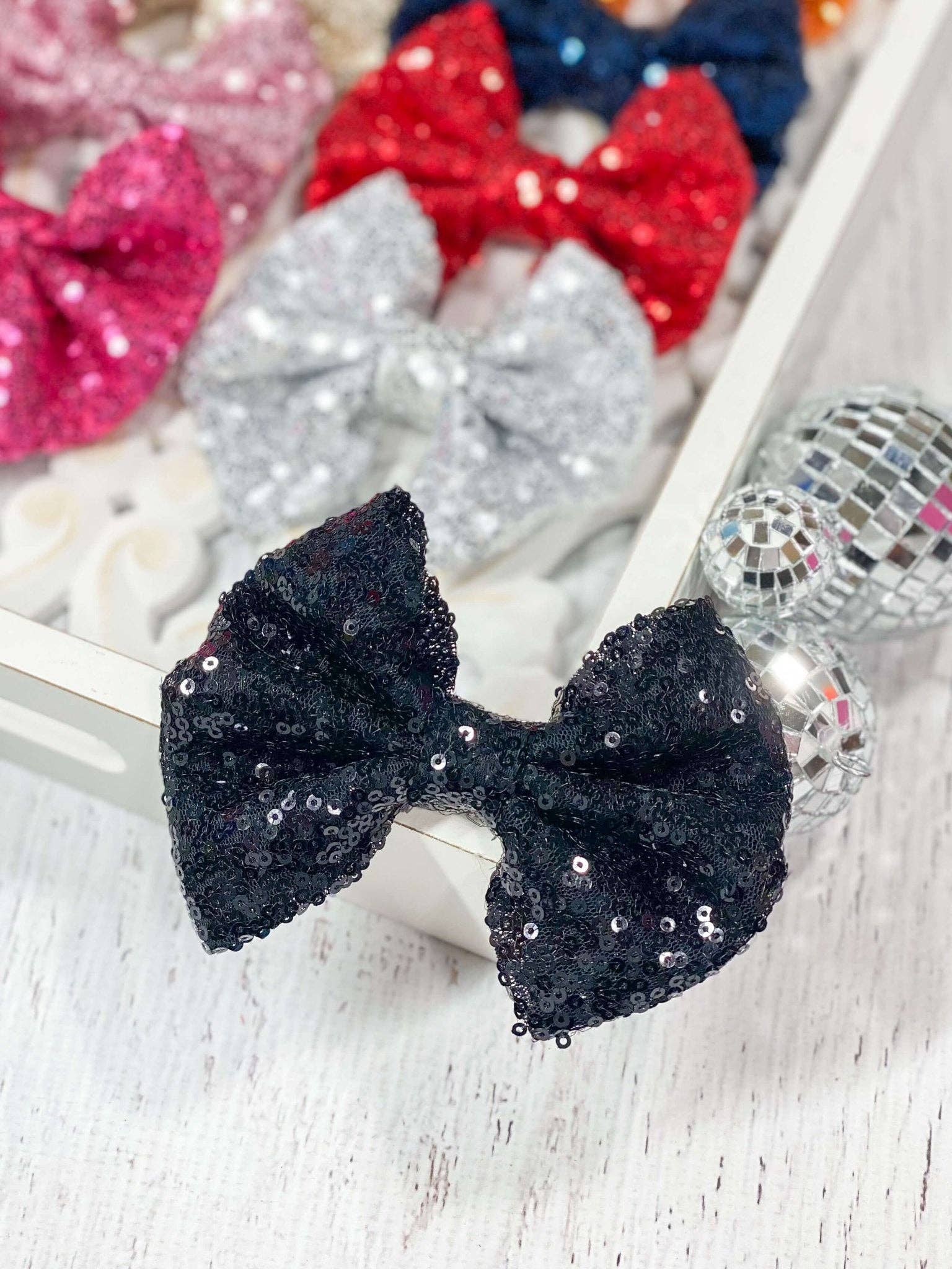 The Hair Bow Company - Wholesale Hair Bow - Kids - Sequin Hair Bow - Alligator Clip - 4"9