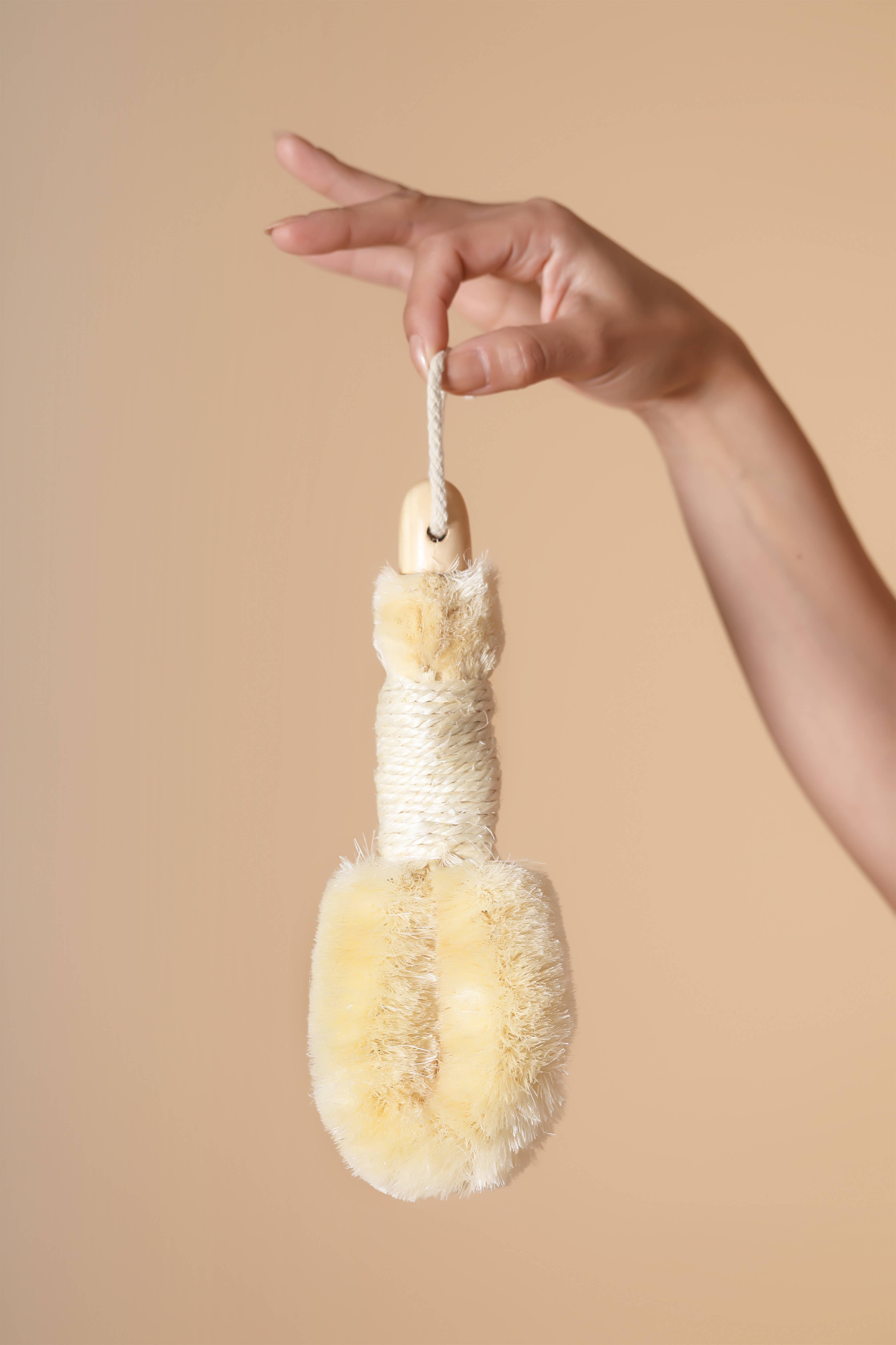 Hadaka Beauty – Großhandel Bade- & Körperpflege-Set – HAUT- & HAAR-URLAUBSSET - Haarparfüm, Masken, Körperpflege3