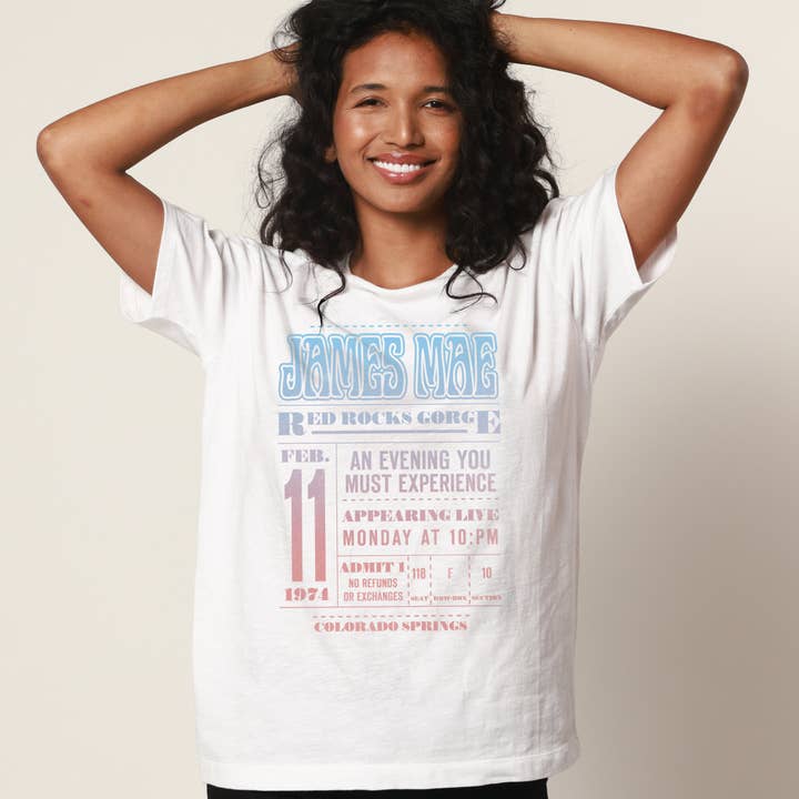 T-shirt unisex bianca James Mae Ticket per la vendita all'ingrosso da parte di James Mae
