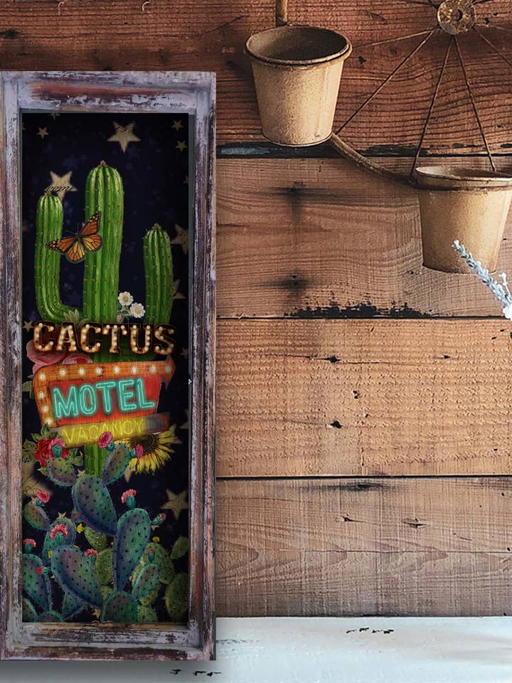 Cactus Motel, obra de arte rectangular pequeña de 11 x 28 pulgadas para venta al por mayor de TroubleMaker Trading Company
