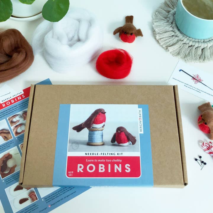 Bergin & Bath – wholesale DIY craft kit – Needle Felting Kit - Robins. Christmas craft kit for adults.2