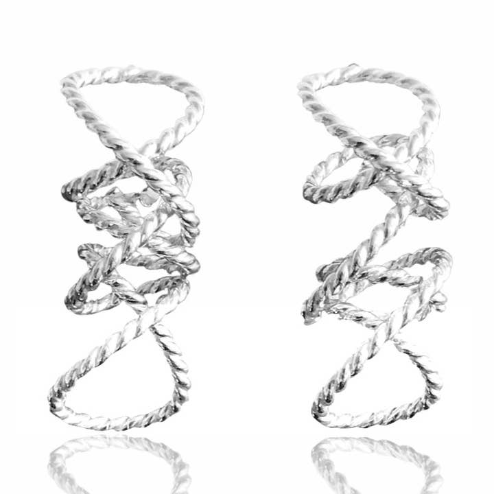 Boucle d'oreille à maillons aléatoires pour la vente par Rina Young Jewelry