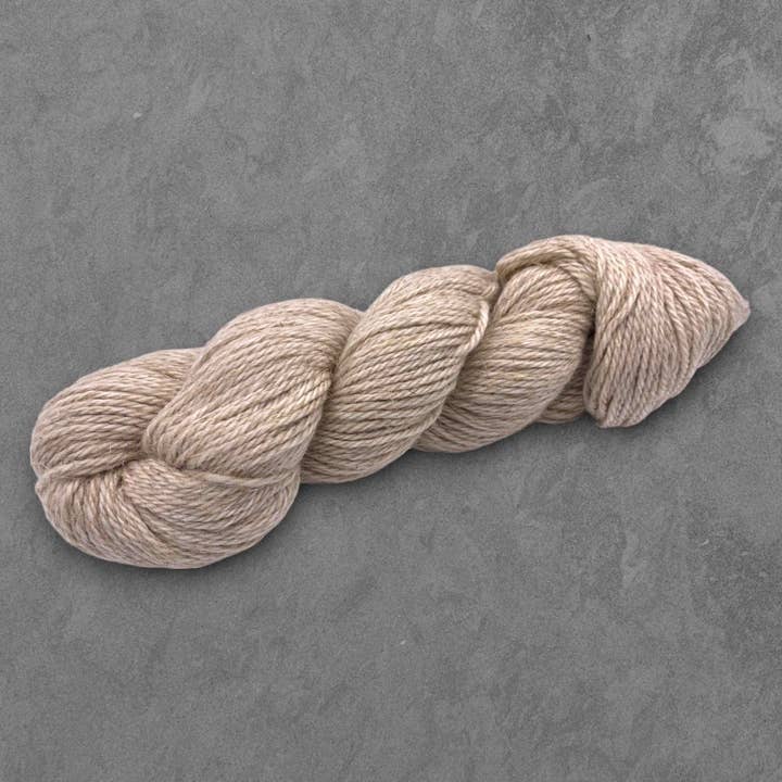 Rooster Yarns – wholesale Yarn – Undyed Yarn: Organic Wool Linen Aran Knitting Yarn1