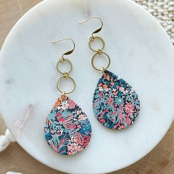 Noël | Prairie de montagne pour la vente par Wicket Goods