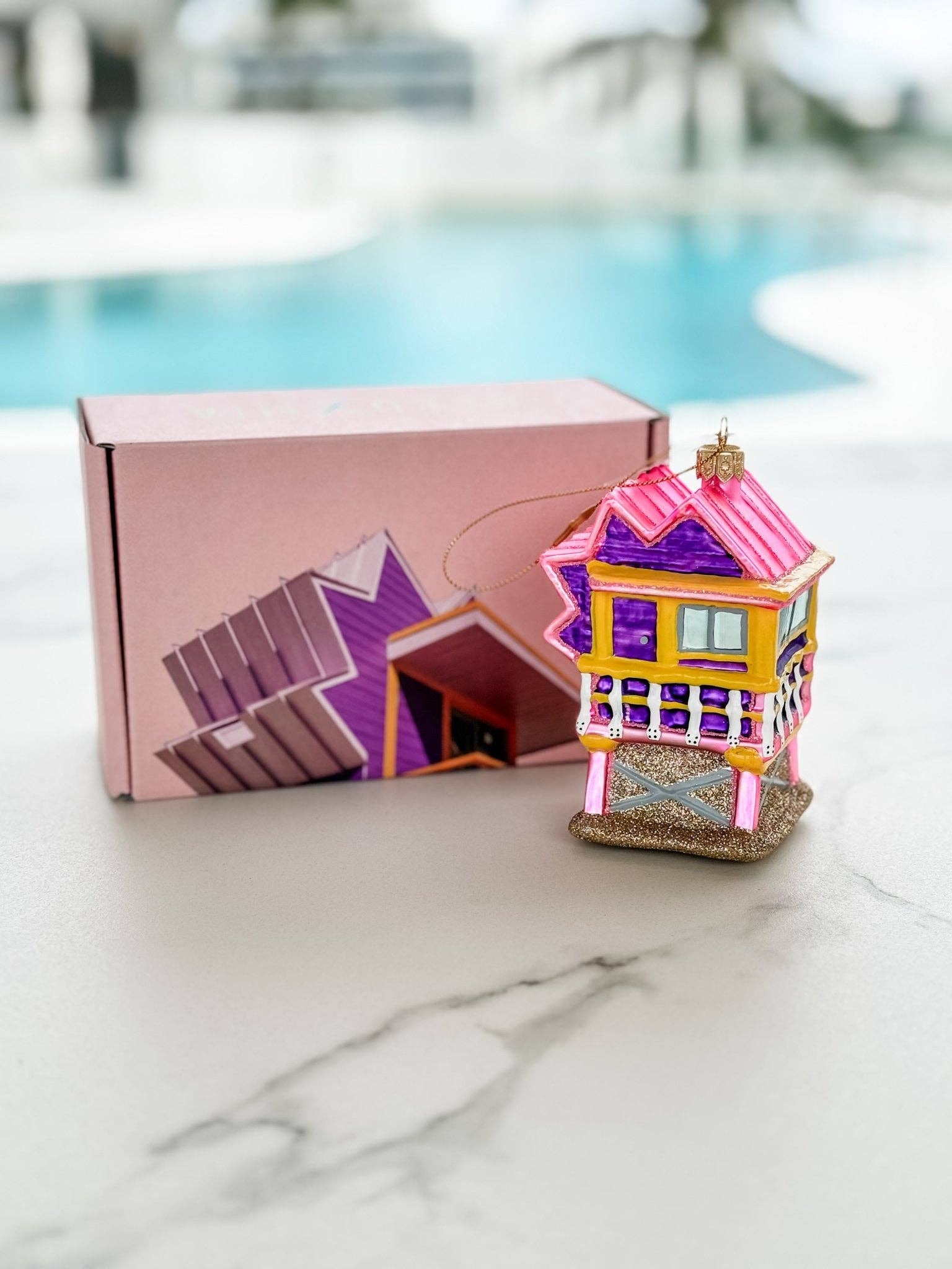 DECO X MIA - Wholesale Ornament - Miami Beach Lifeguard Tower Ornament (Pink)