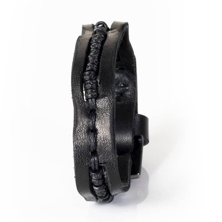 Den nådige lidenskab for engroshandel hos The Dark Men