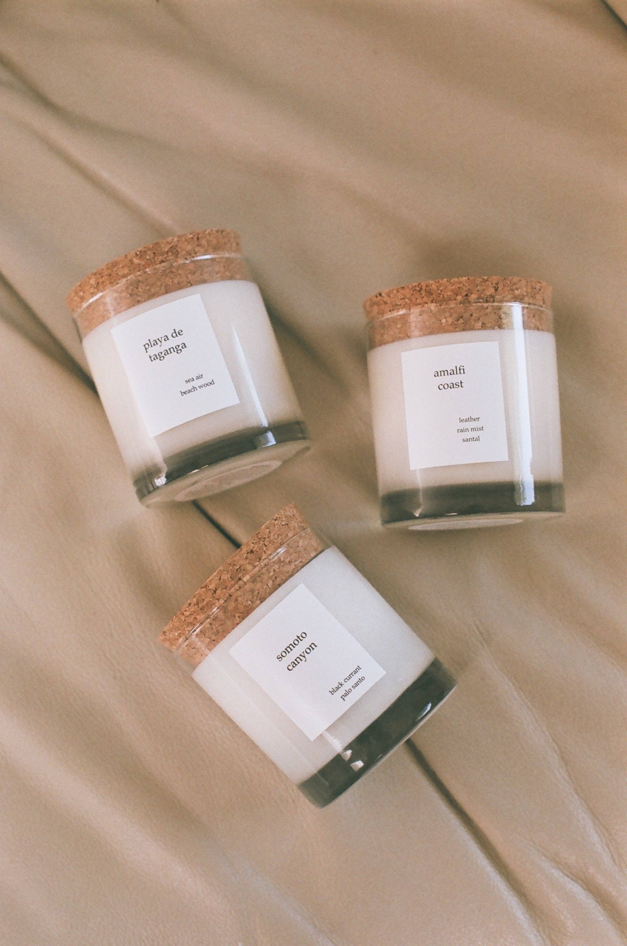 White Undyed Somoto Canyon Candle / Available in 5oz & 8oz for wholesale on Faire6