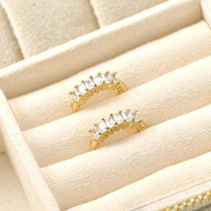 Blueyejewelry - Vente Petits anneaux - Boucles d’oreilles créoles fines avec zircone cubique baguette - résistant au ternissement6