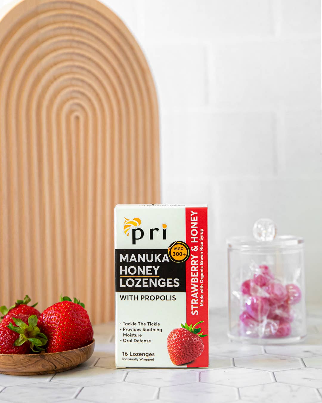 Pacific Resources - Wholesale Lozenges/Cough Drops - Manuka Honey & Propolis Lozenges/Cough Drops Strawberry 4