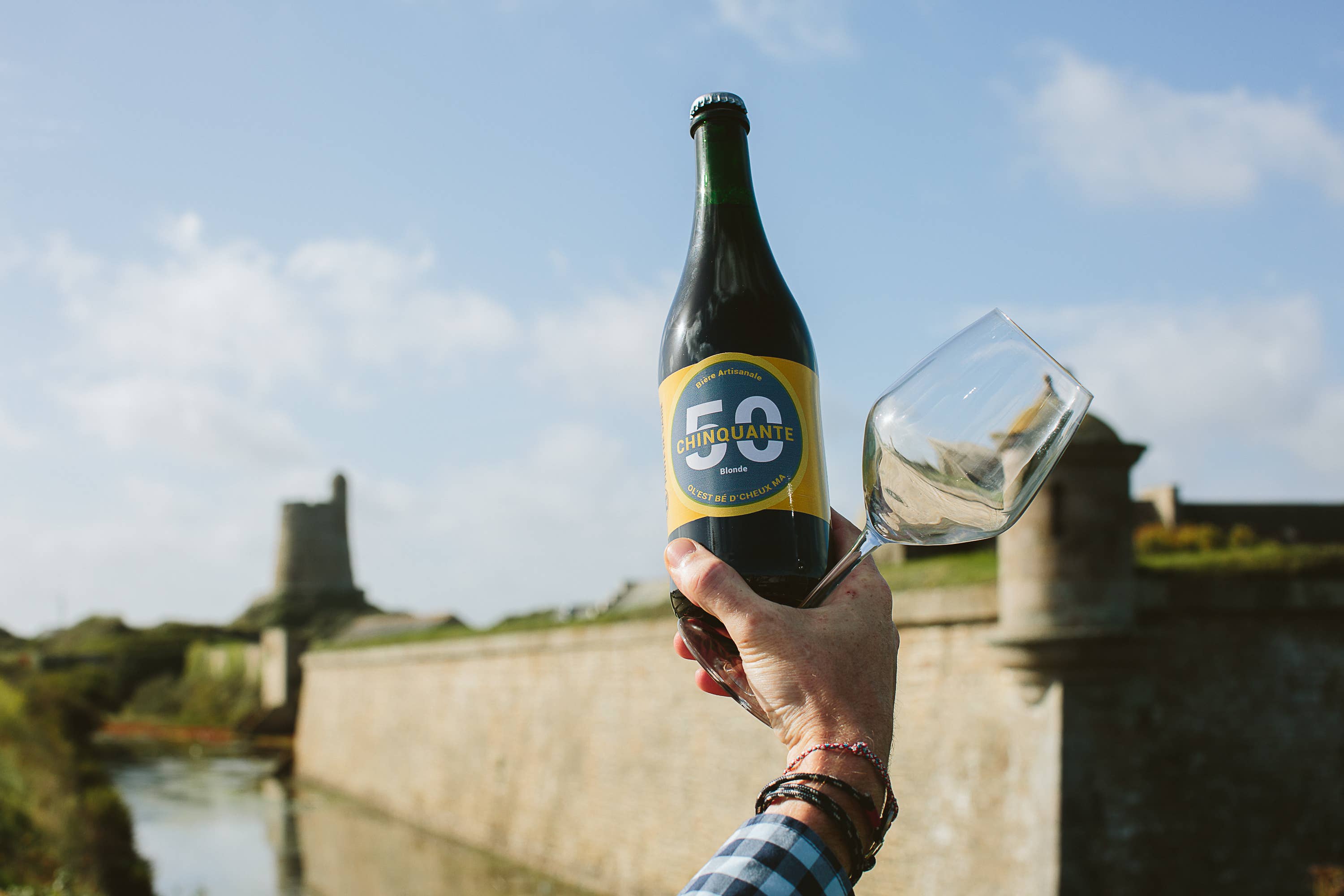 Brasserie Pinte de Saire - Wholesale Beer - Chinquante Blonde Craft Beer 5°- 75cl1