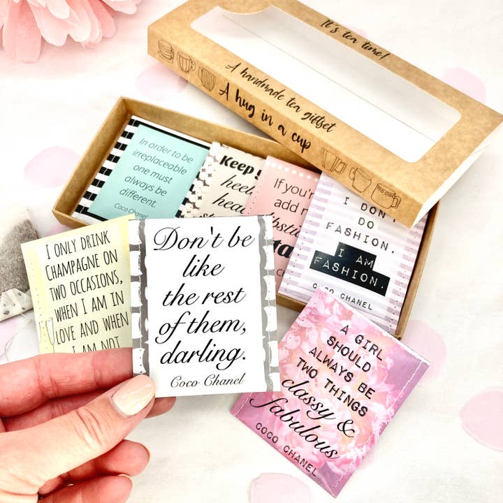 Victoria Mae Designs - Venta al por mayor Bolsitas de té - Juego de regalo de té Coco Chanel7