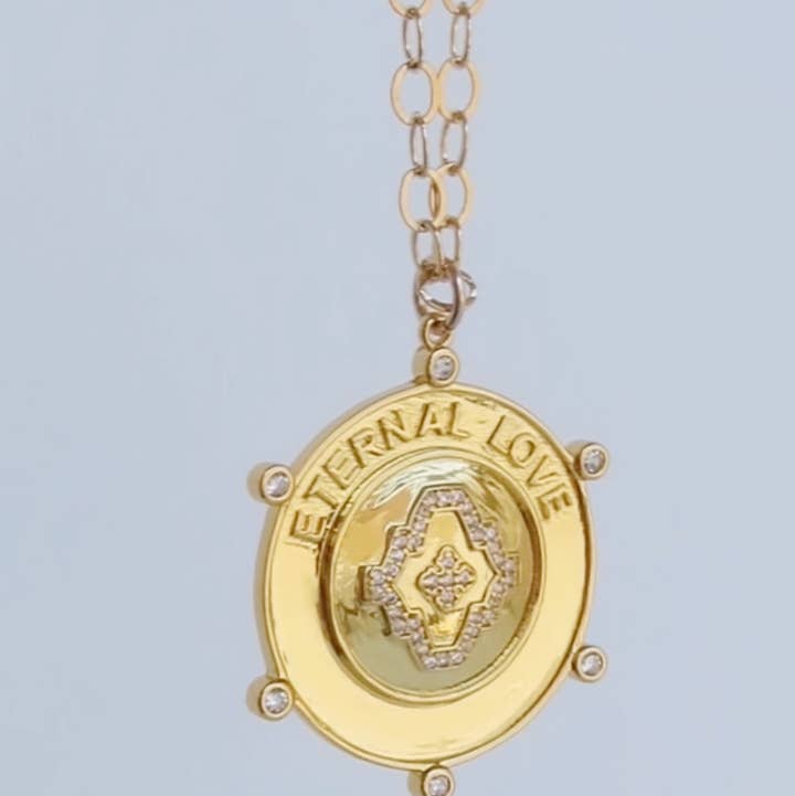 Boutique Suarez Co. - Wholesale Pendant/Charm Necklace - Soul Connection - Eternal Love Medallion Necklace 15” + 3”0