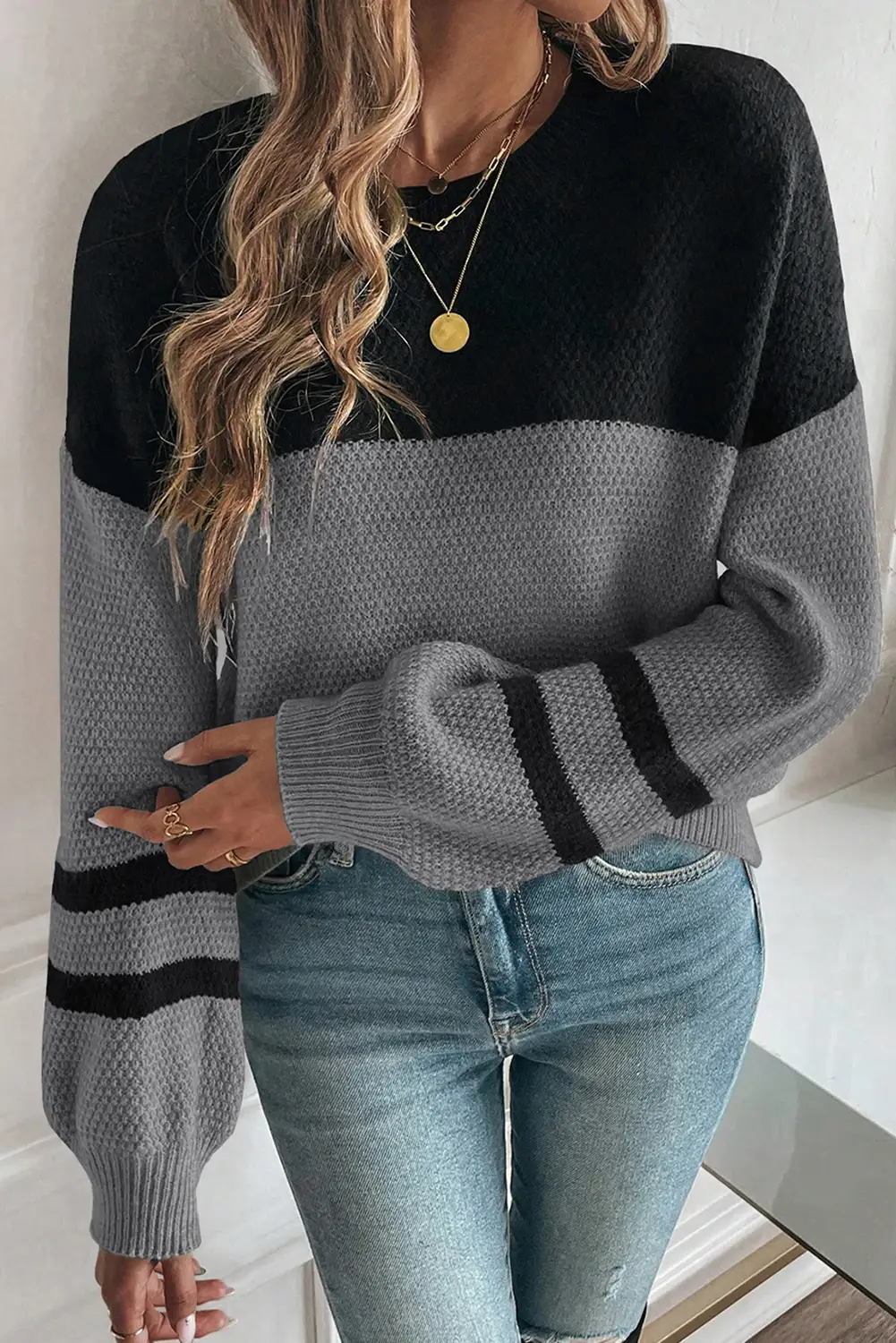 Suhkasana – wholesale Knitted jumper – Women′s – Parchment Color Block Knit Striped Sleeve Detail Casual Sweater23