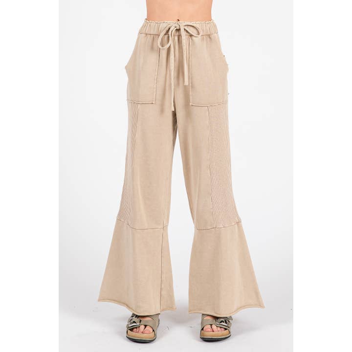 Sage + Fig - Wholesale Pants - Women's - VINTAGE WASHED FLARED PANEL PANTS (SP7618)