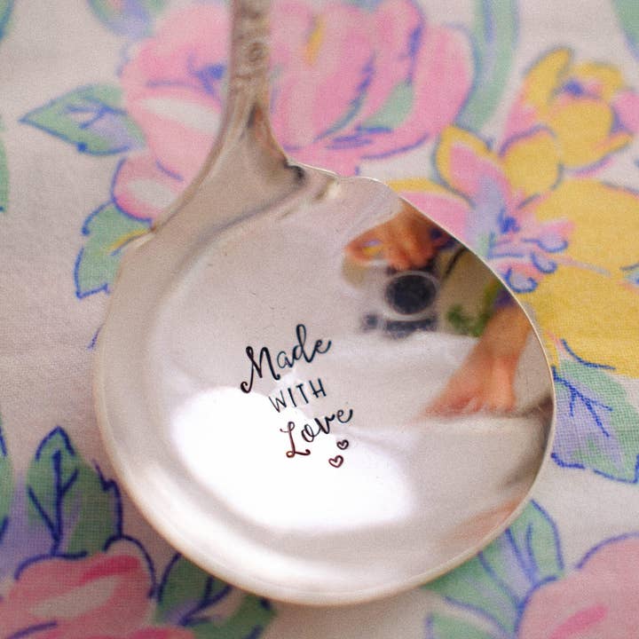 Les Petites Cuillères De Juliette - Venta al por mayor Cuchara de cocina - Pequeño cucharón vintage grabado "Hecho con amor"