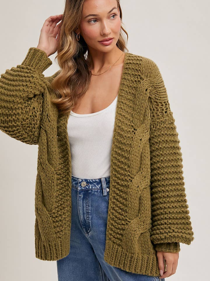 Bluivy - Wholesale Cardigan - Women's - CHUNKY CABLE CARDIGAN