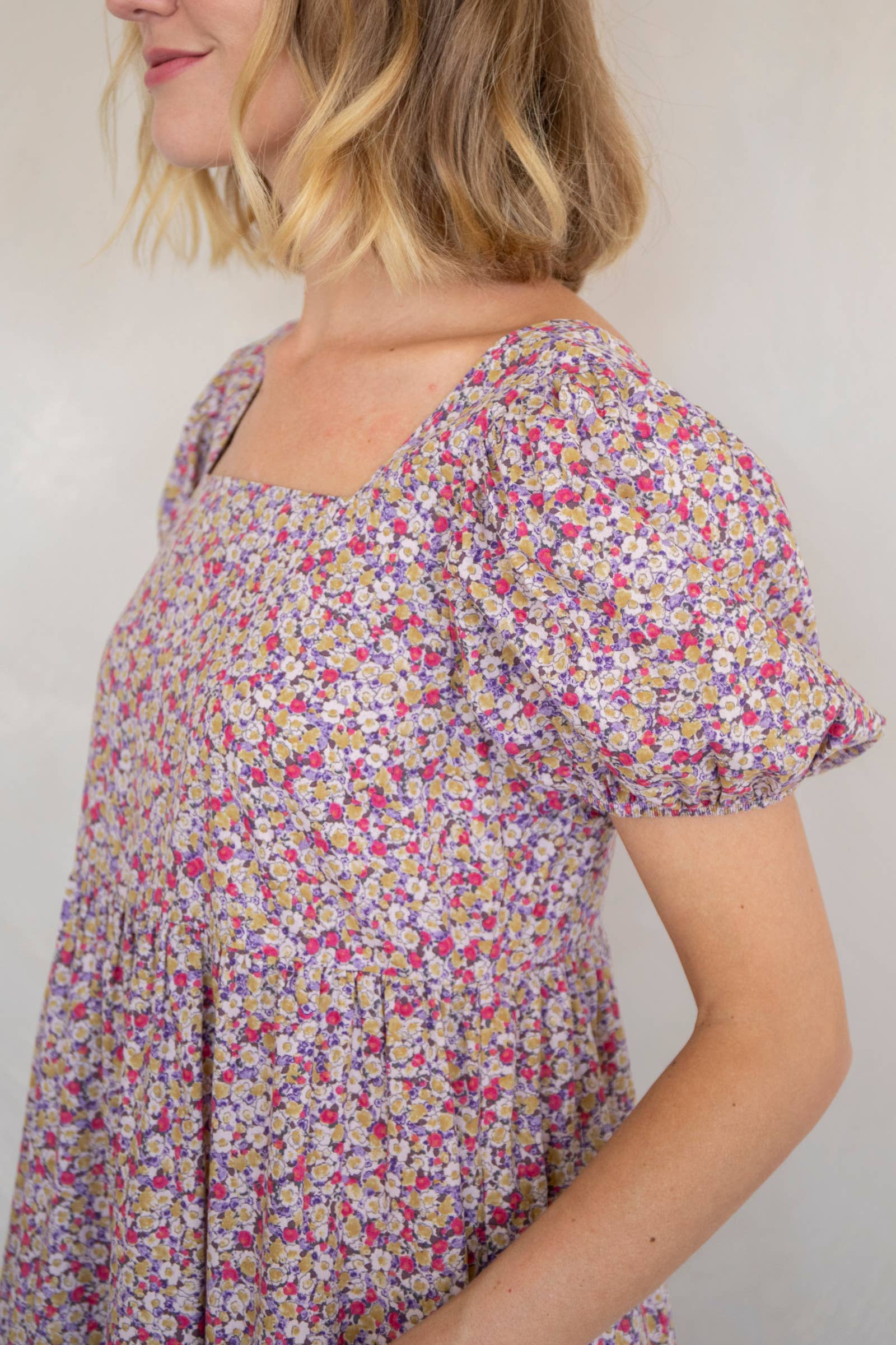 Roxa Vestido Stevie para venda a revendedores na Faire4