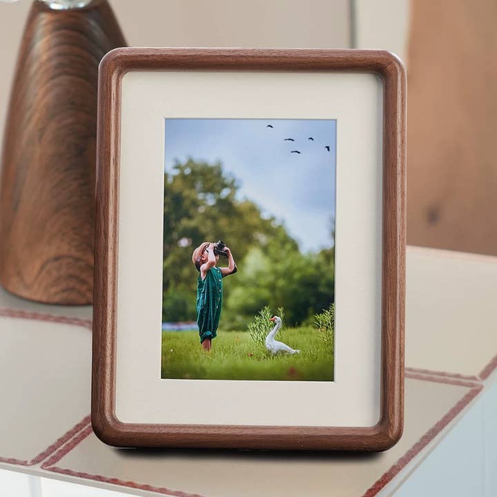 ORBIS-Cadre Photo, 4 tailles Angle Arrondi Bois Massif pour la vente par Longmo Art