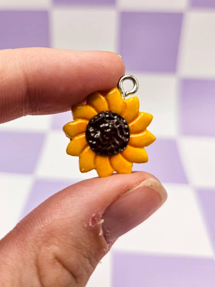Sonnenblumen-Anhänger — für Charm Bar, Hut Barm, individuelle Armbänder für den Großhandel von Clay In Color