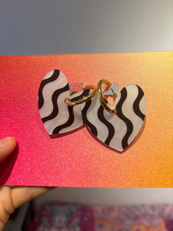 Black and white hearts for wholesale by Fairly Odd Shop