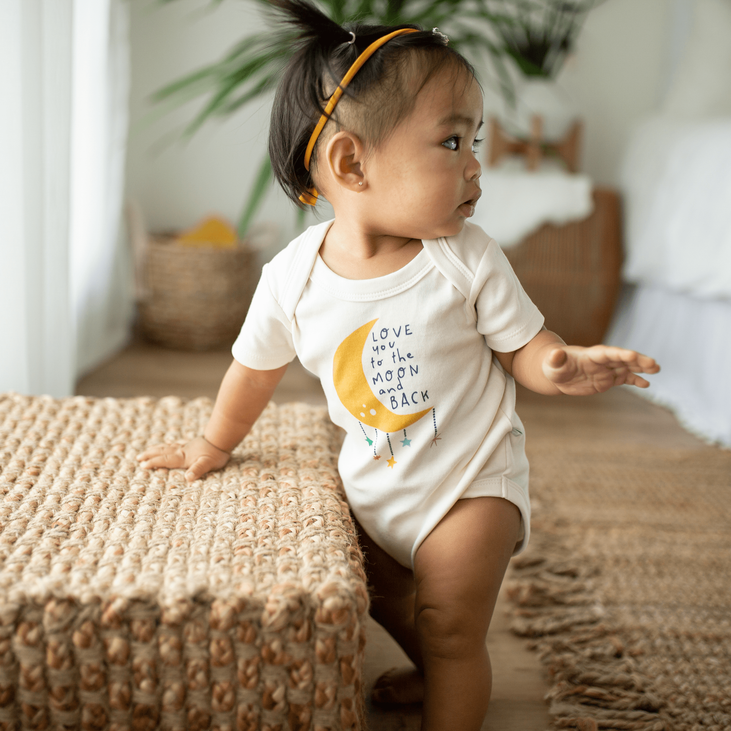Default baby graphic organic bodysuit | moon and back for wholesale on Faire2