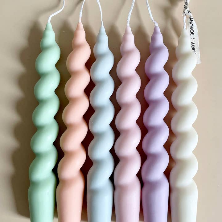 LA AROMA CANDLE CO. - Wholesale Tapered Candle/Candlestick - Swirl Taper Candles (A Pair)