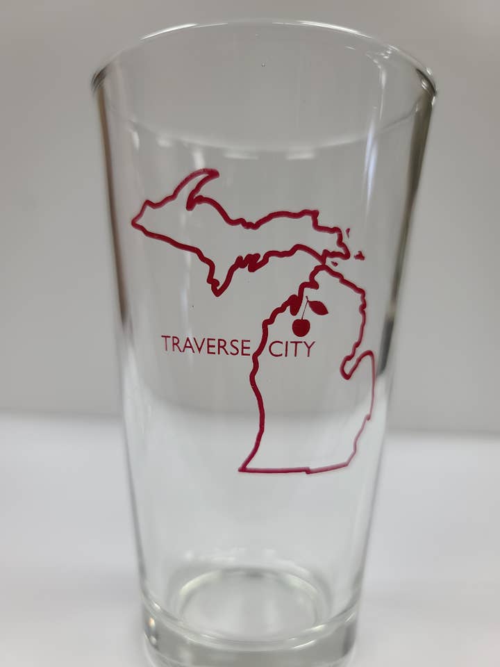 Bicchiere da pinta Traverse City per la vendita all'ingrosso da parte di Benjamin Twiggs