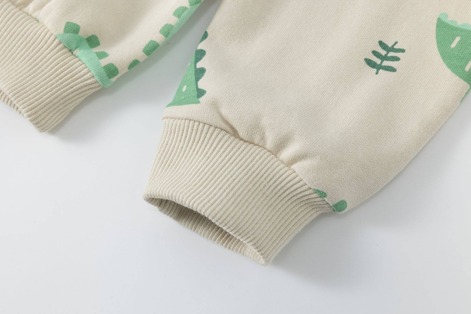 Newness Kids - Wholesale Athletic Sweatpants/Joggers - Kids - Fleece sweatpants BBI650114