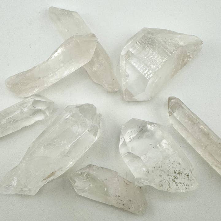 Liv Rocks - Wholesale Spiritual Stone/Crystal - Clear Quartz Points, Raw Quartz Crystals 3
