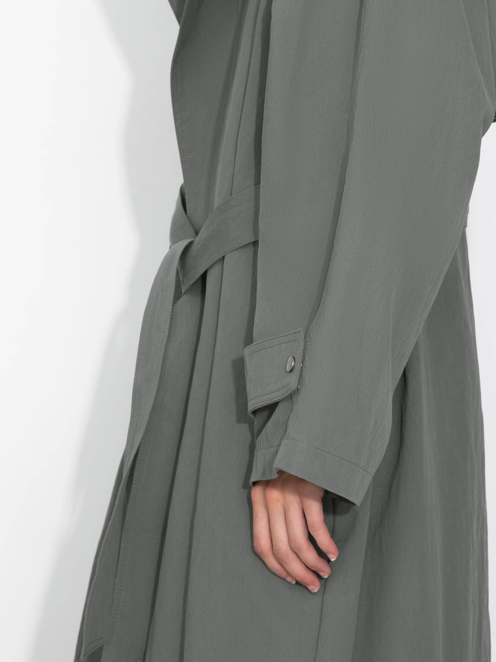 CUBIC - Wholesale Trench Coat - Women's - Oversized Large Lapel Long Trench Coat8