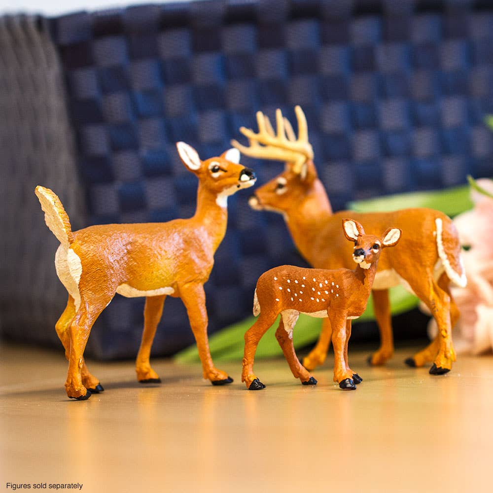 Safari Ltd. - Wholesale Figurine Toy - Kids - Whitetail Doe - 1801293
