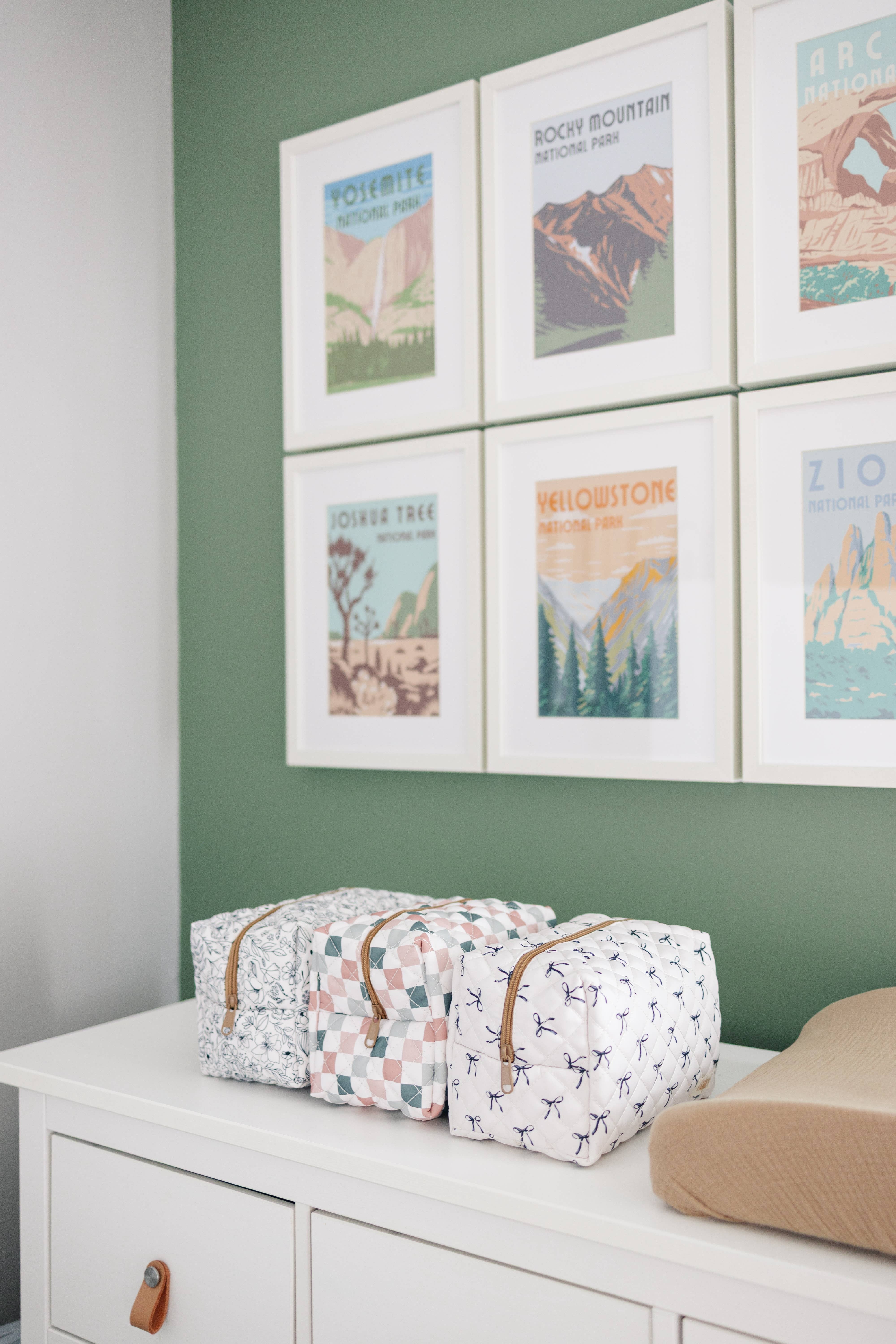 Frederick Family Co. - Wholesale Makeup/Cosmetic Bag - Quilted Carry All Pouch for Women – Large Makeup Organizer Bag, Stand Up Toiletry Case, Wide Zipper Opening, Cute Travel Pouch31