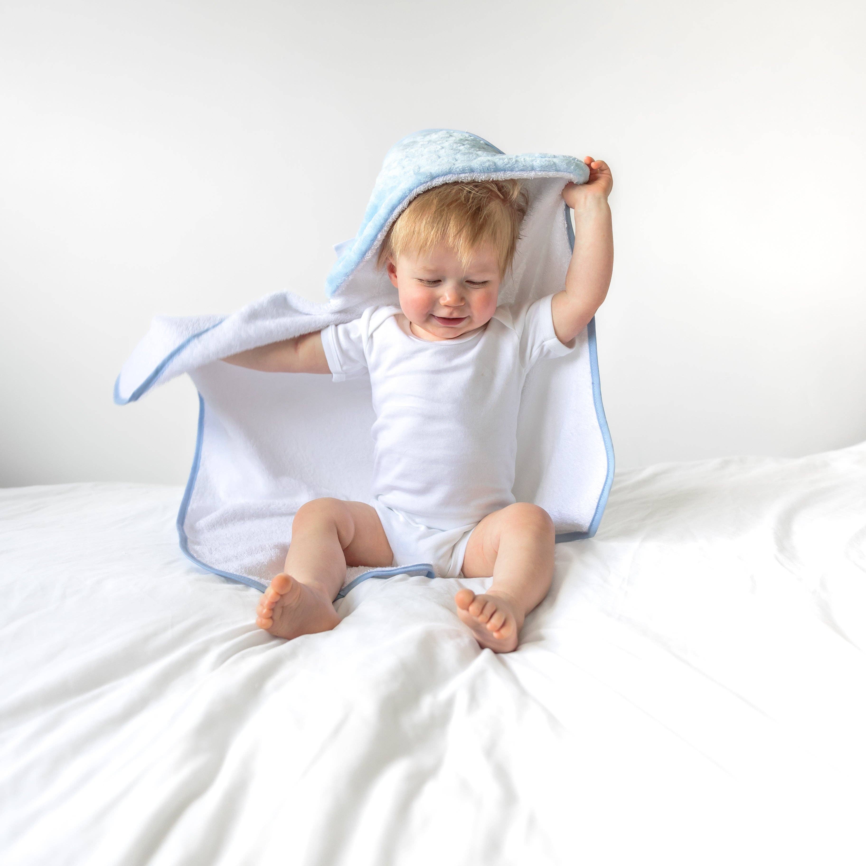 Fred & Noah - Wholesale Hooded Towel - Kids & Baby - Marshmallow Hooded Towel5