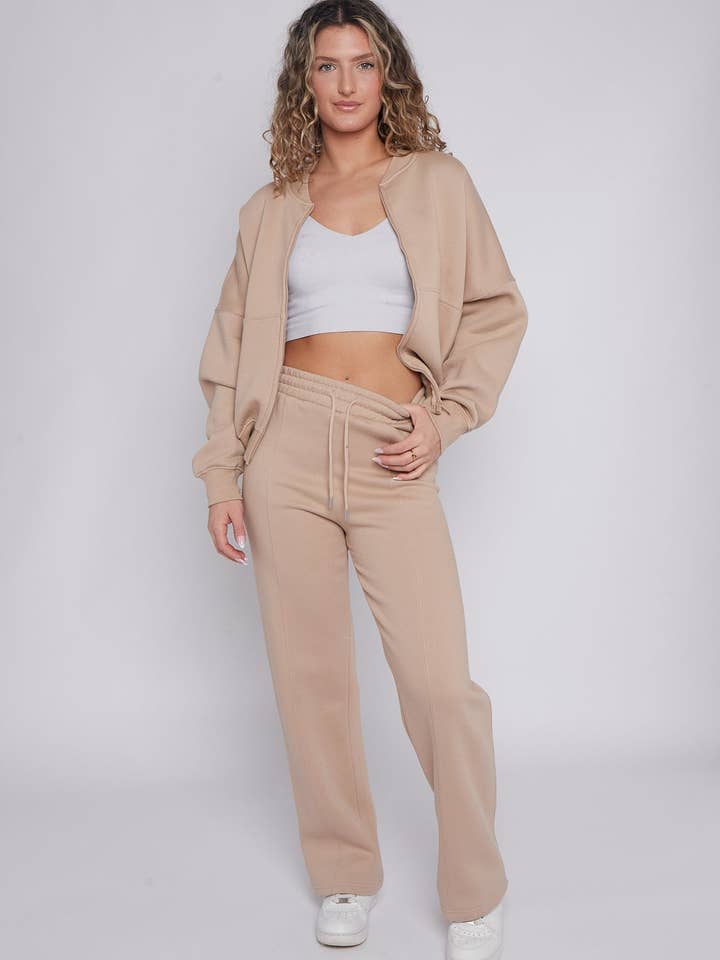 AX Labels - Wholesale Top & Pant Set (NOT Loungewear) - Women's - Oversized Bomber Style Fleece Zipper Co-ord36