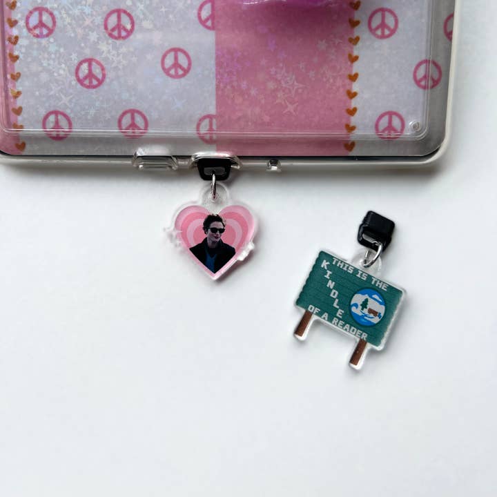 Kindle Charm, Forks and Eddie Charm, E-Reader Dust Plug for wholesale by Amberlin Studio