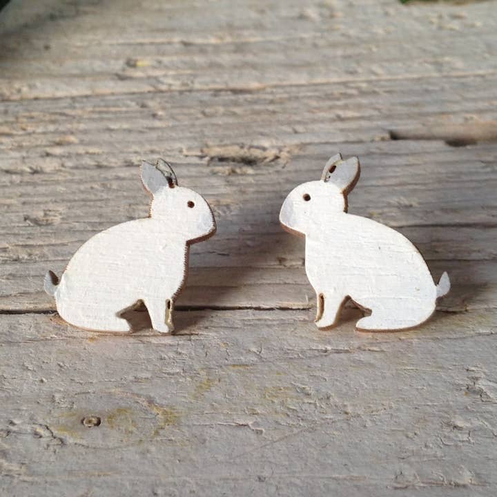 Træ kanin øreringe for engroshandel hos Daffodil